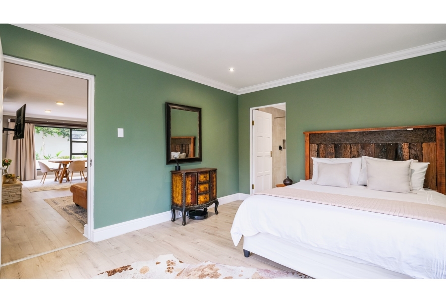 4 Bedroom Property for Sale in Heatherlands Western Cape